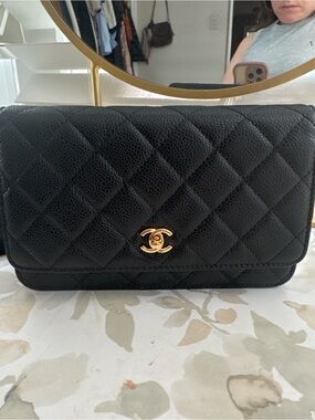 CHANEL Black Quilted Bag with Gold CC